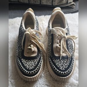 Like New Dolce Vita Dolen Sneakers,  White Black Woven, Size 8